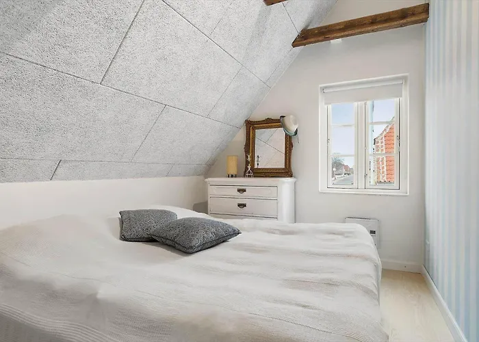 Tv1648-skagen-kirkevej-4 * Skagen