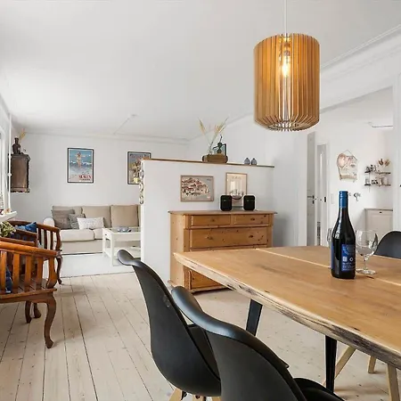 Tv1648-skagen-kirkevej-4 * سكاغن